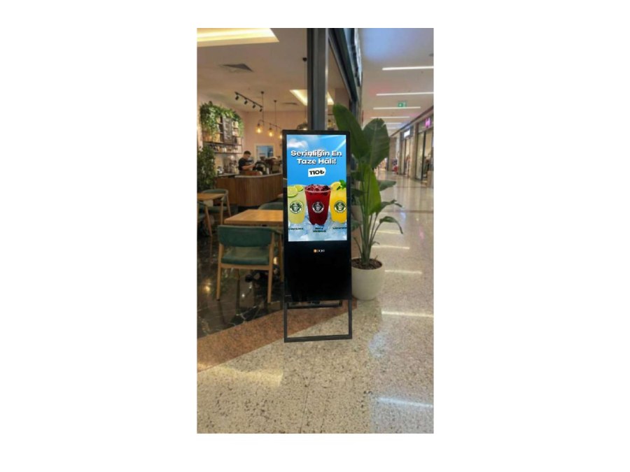 TOCHI Portatif Digital Menuboard 43”